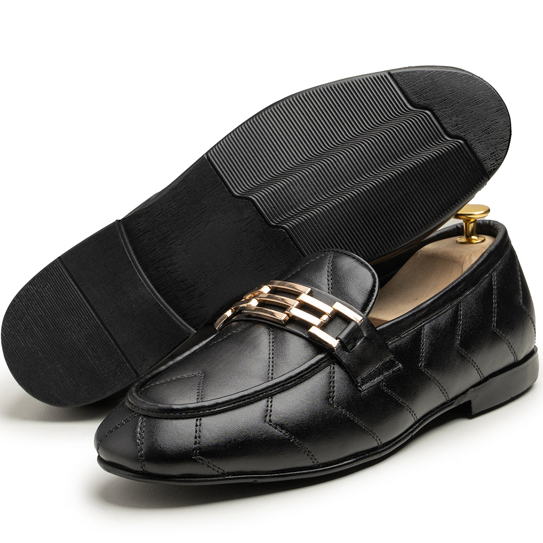 Max Salai Black